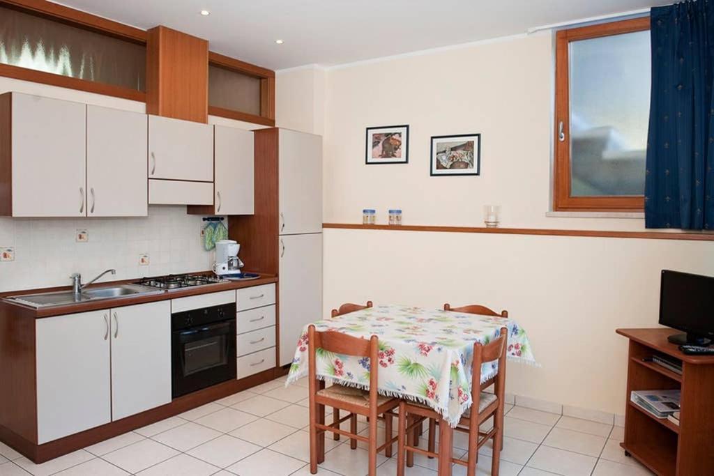 Casa Facchinetti Blue Apartment Μαλτσεζίνε Εξωτερικό φωτογραφία